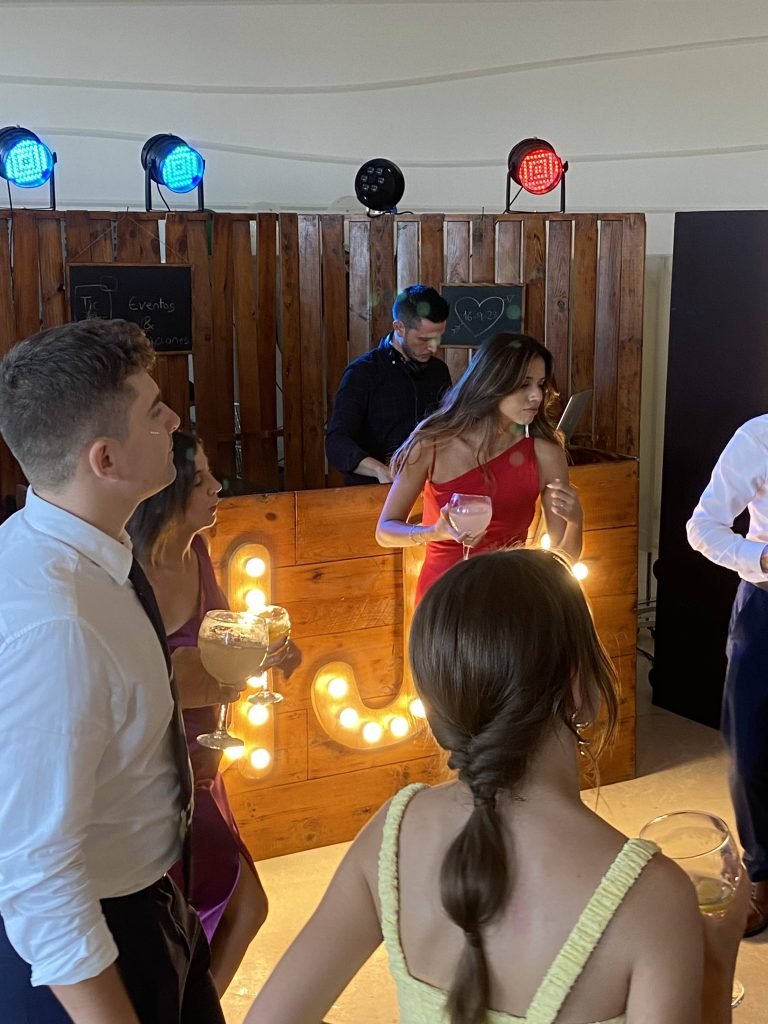 DCIM 106APPLE IMG 6406